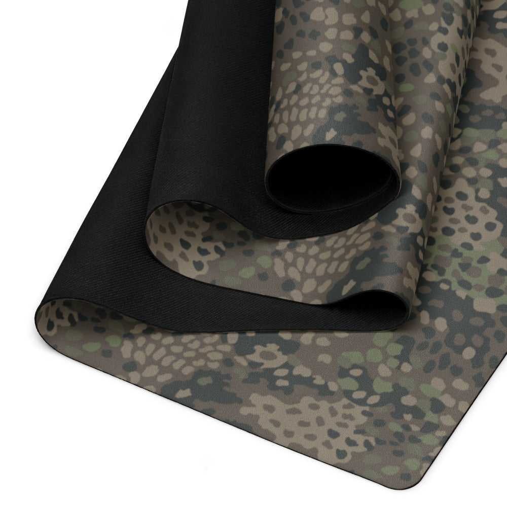 German WW2 Erbsenmuster Pea Dot Pattern 44 CAMO Yoga mat - Mat