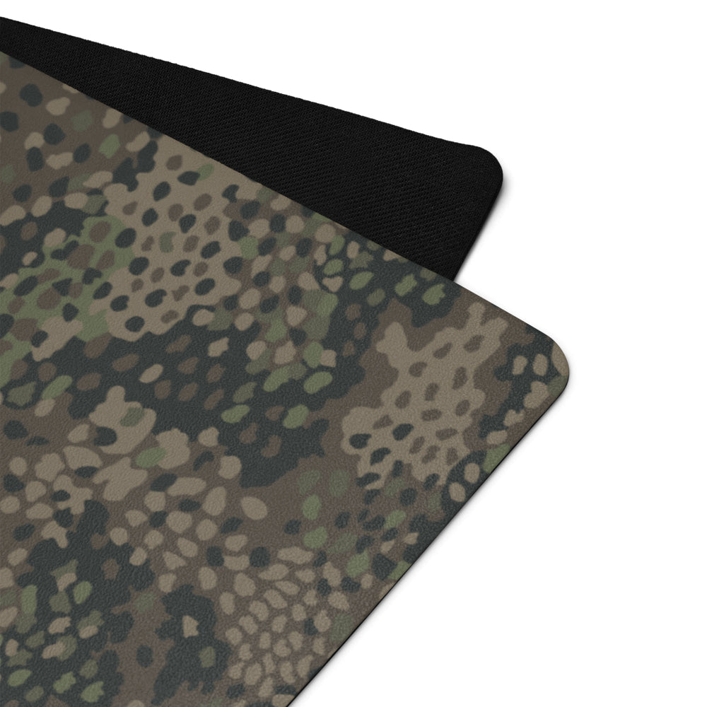 German WW2 Erbsenmuster Pea Dot Pattern 44 CAMO Yoga mat - Mat