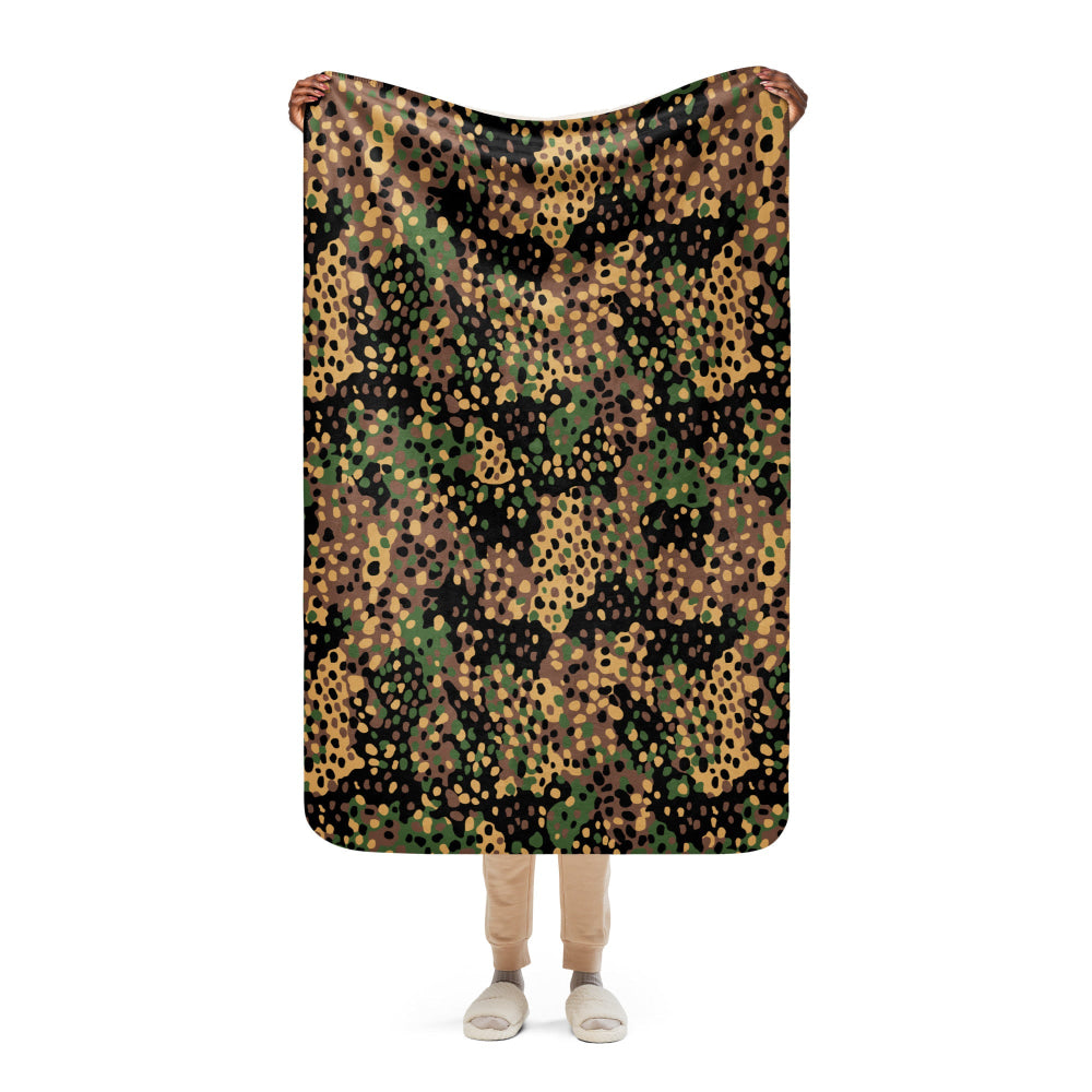 German WW2 Erbsenmuster Pea Dot CAMO Sherpa blanket - 37″×57″ - Blanket