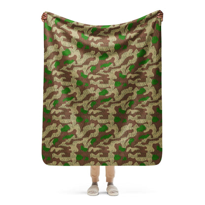 German WW2 Heeres Splittermuster CAMO Sherpa blanket - 50″×60″ - Blanket