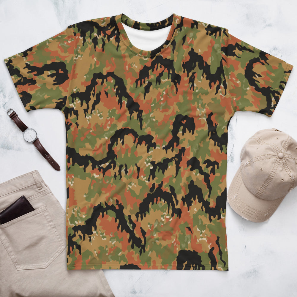 German WW2 Leibermuster CAMO Men’s T-shirt - XS - Mens T-Shirt