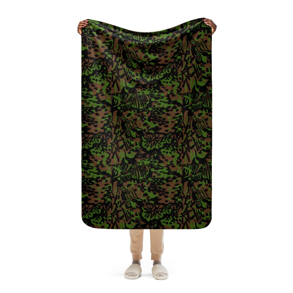 German WW2 Palmenmuster Palm Tree Spring CAMO Sherpa blanket - 37″×57″