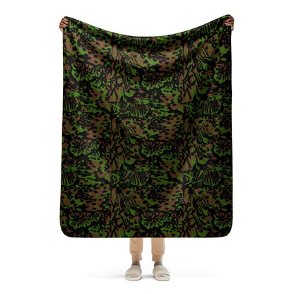 German WW2 Palmenmuster Palm Tree Spring CAMO Sherpa blanket - 50″×60″