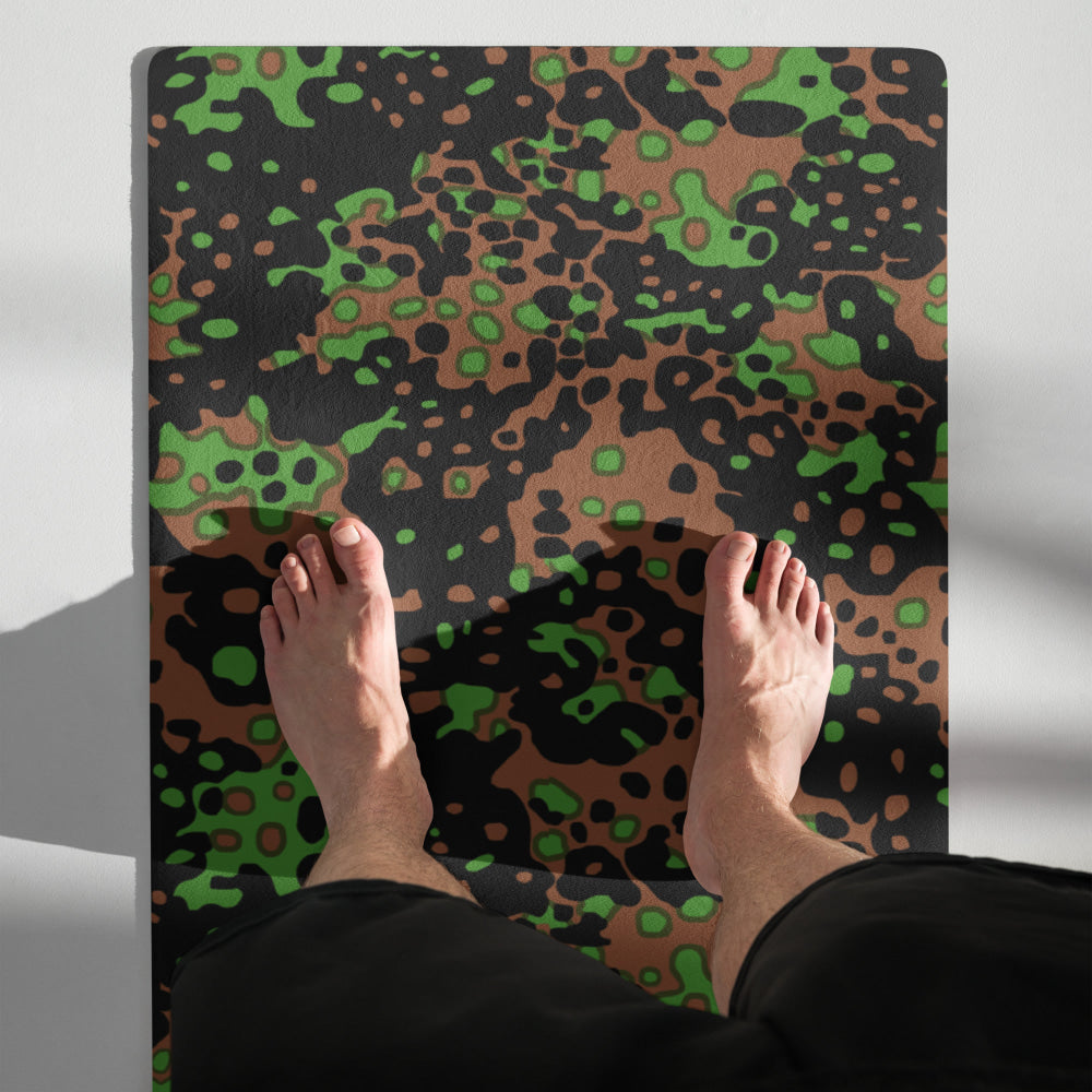 German WW2 Platanenmuster Plane Tree Bright Spring CAMO Yoga mat