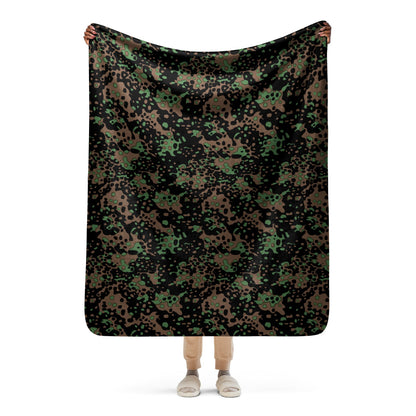 German WW2 Platanenmuster Plane Tree Pattern 5 Spring CAMO Sherpa blanket - 50″×60″ - Blanket