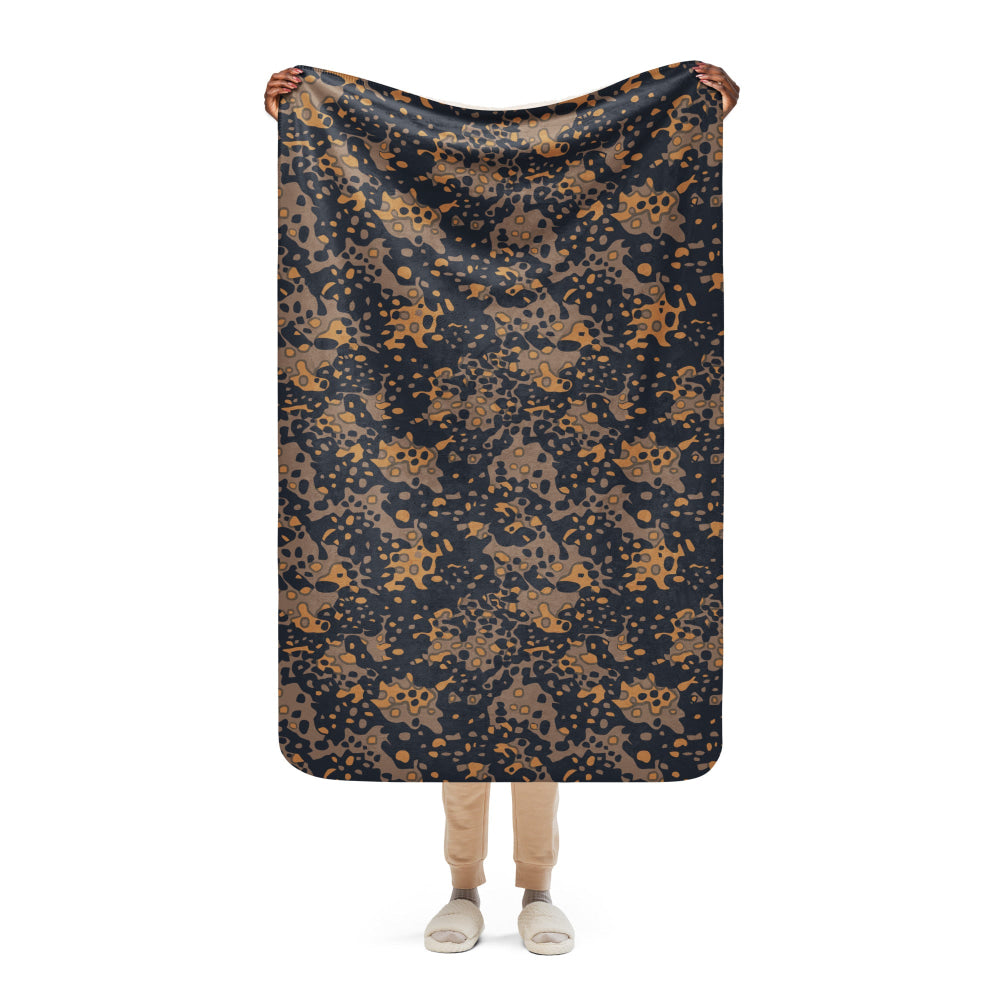 German WW2 Platanenmuster Plane Tree Pattern 6 Autumn CAMO Sherpa blanket - 37″×57″ - Blanket