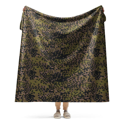 German WW2 Platanenmuster Plane Tree Summer CAMO Sherpa blanket - 60″×80″ - Blanket