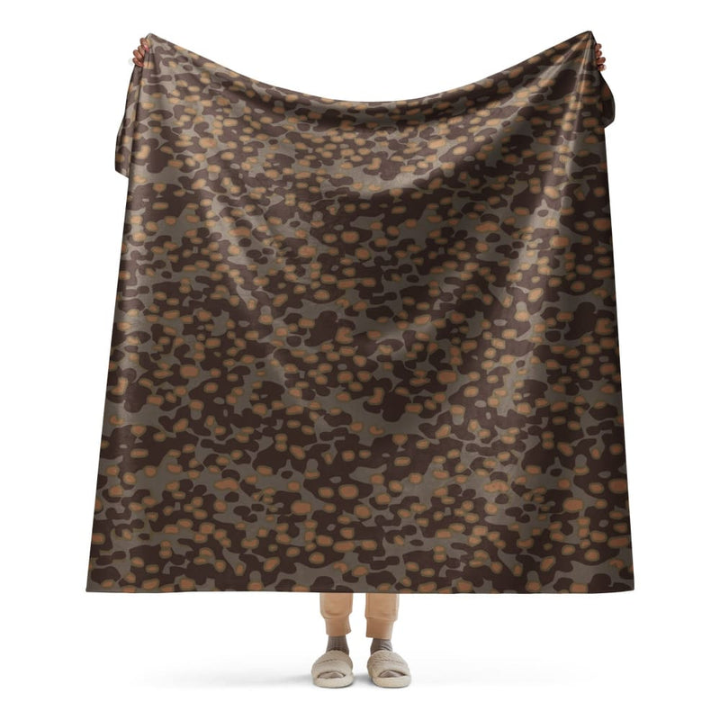 German WW2 Polyspot Autumn CAMO Sherpa blanket - 60″×80″