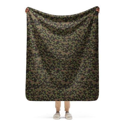 German WW2 Polyspot Spring CAMO Sherpa blanket - 50″×60″
