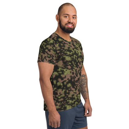 German WW2 Rauchtarnmuster Blurred Edge Spring CAMO Men’s Athletic T-shirt - Mens T-Shirt