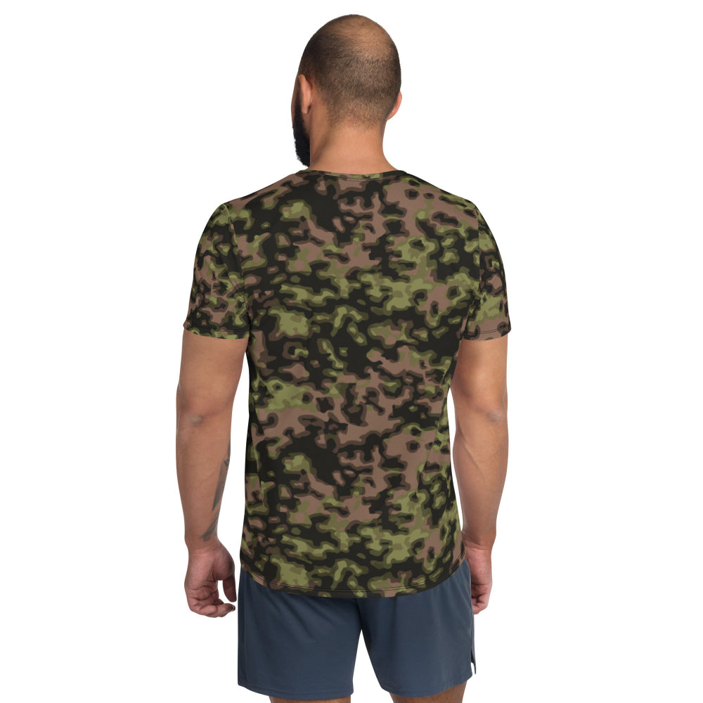 German WW2 Rauchtarnmuster Blurred Edge Spring CAMO Men’s Athletic T-shirt - Mens T-Shirt