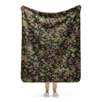 German WW2 Rauchtarnmuster Blurred Edge Summer CAMO Sherpa blanket - 50″×60″