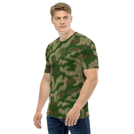 German WW2 Sumpfmuster Marsh CAMO Men’s T-shirt - Mens T-Shirt