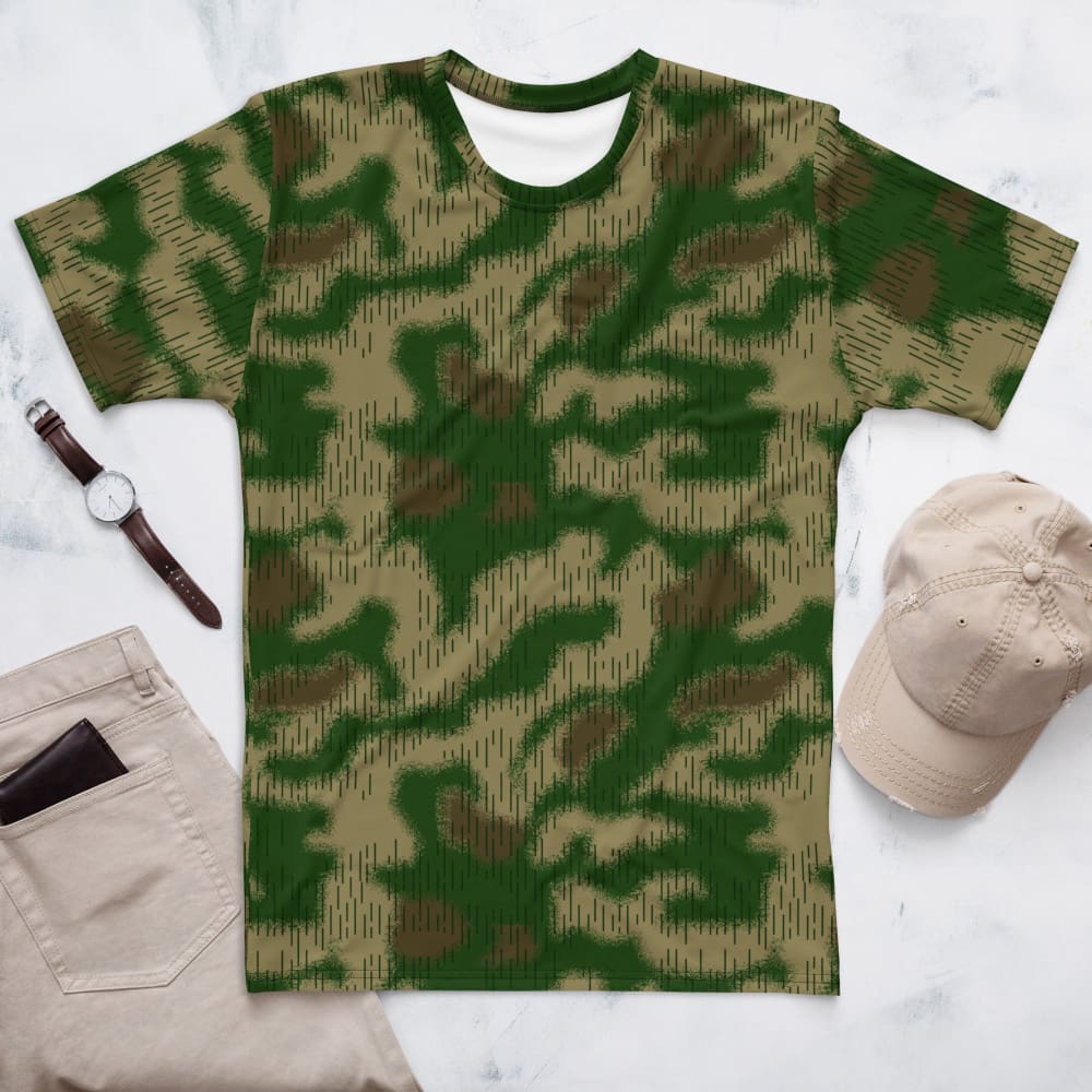 German WW2 Sumpfmuster Marsh CAMO Men’s T-shirt - XS Mens