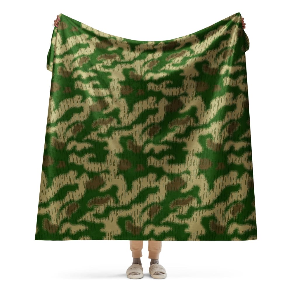 German WW2 Sumpfmuster Marsh CAMO Sherpa blanket - 60″×80″