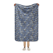 Lizard Greek Air Force CAMO Sherpa Blanket - 37″×57″