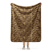 Lizard Greek Desert CAMO Sherpa Blanket - 50″×60″