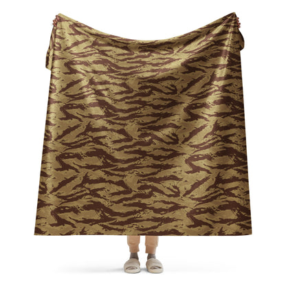 Greek Lizard Desert CAMO Sherpa blanket - 60″×80″ - Blankets
