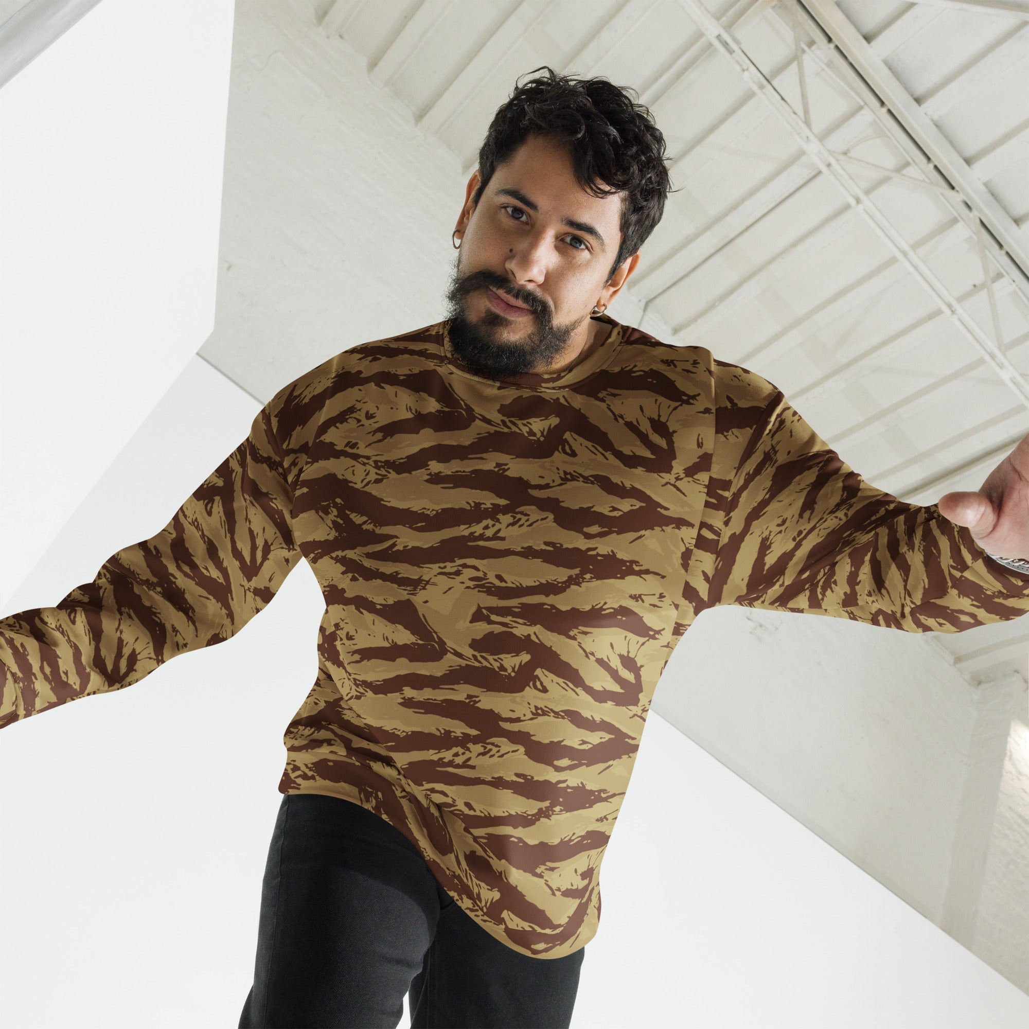 CAMO HQ - Greek Lizard Desert CAMO Unisex Sweatshirt - Worldwide