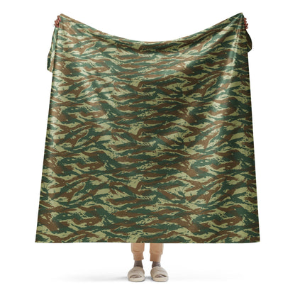 Greek Lizard CAMO Sherpa blanket - 60″×80″ - Blankets