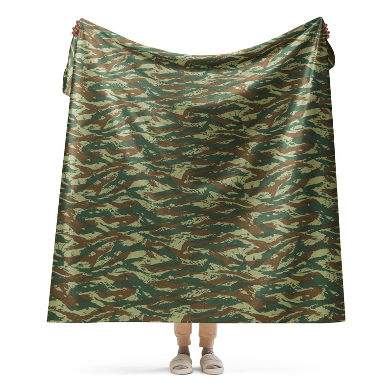 Lizard Greek Woodland CAMO Sherpa Blanket - 60″×80″