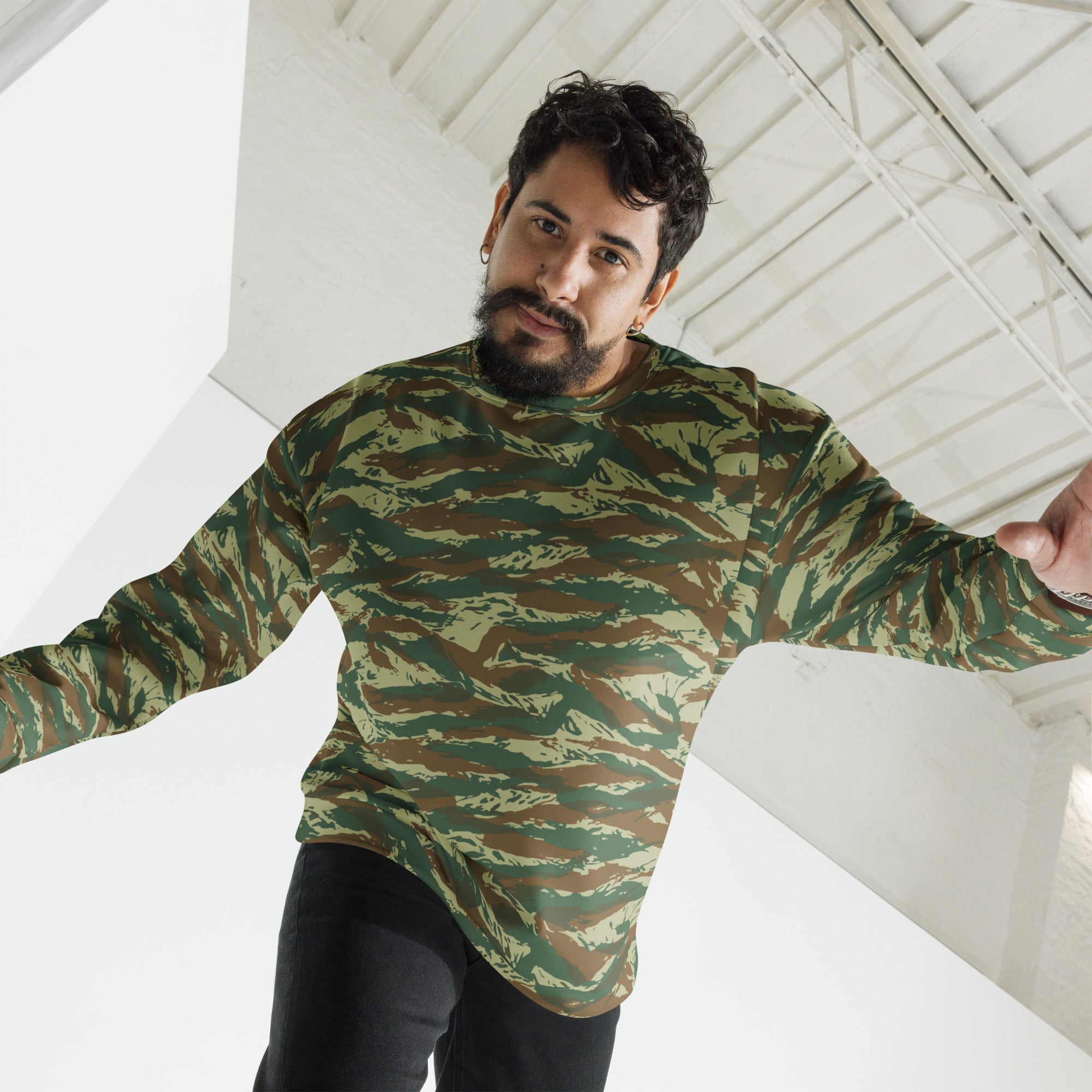 CAMO HQ - Greek Lizard CAMO Unisex Sweatshirt - Worldwide Shipping