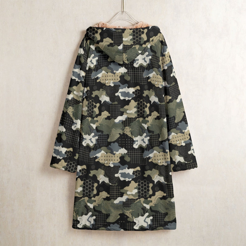 Gridveil Circuit Woodland CAMO Men’s Horn Button Long Fleece Coat - Jacket