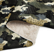Gridveil Circuit Woodland CAMO Sherpa Blanket