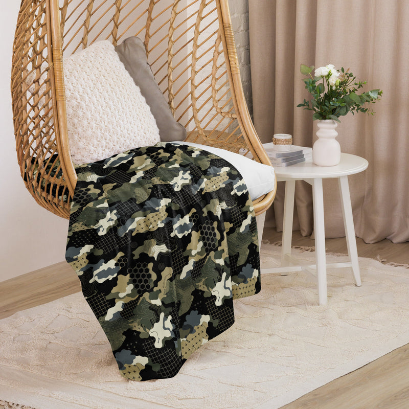Gridveil Circuit Woodland CAMO Sherpa Blanket