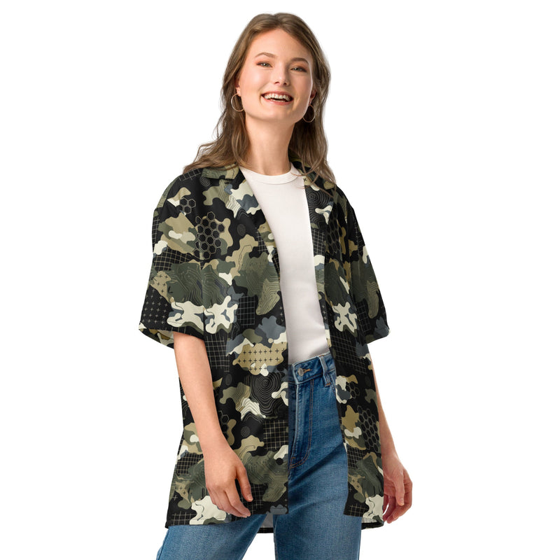 Gridveil Circuit Woodland CAMO Unisex Short-Sleeve Button Shirt - Button-Up