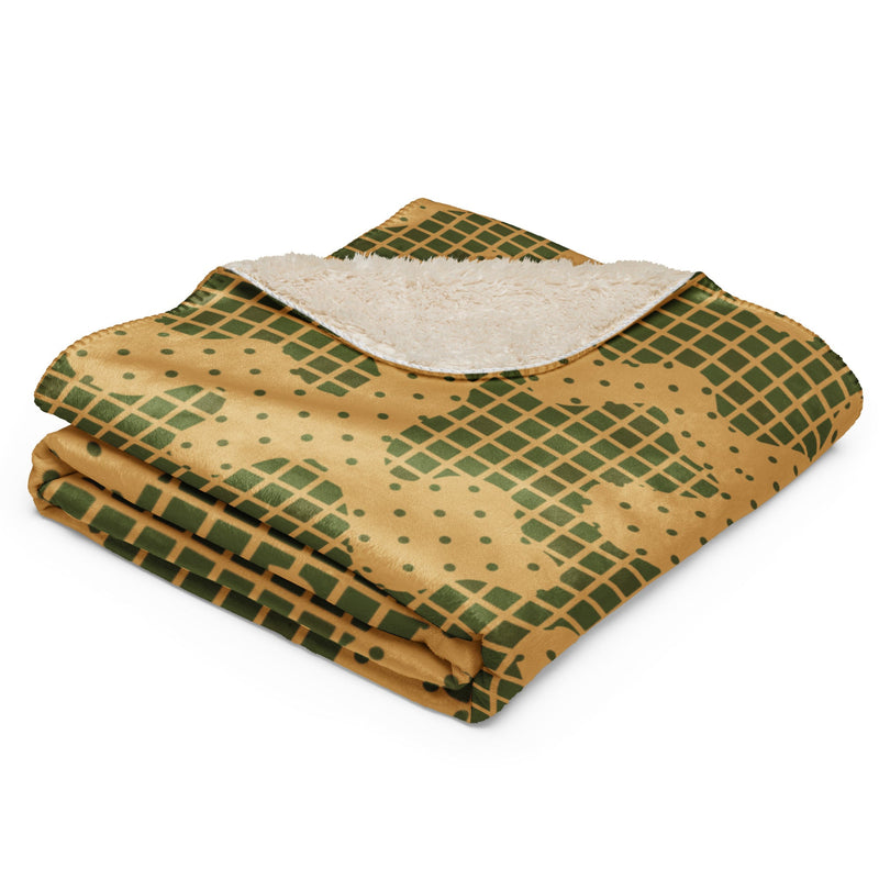 Gridveil Terrain CAMO Sherpa Blanket