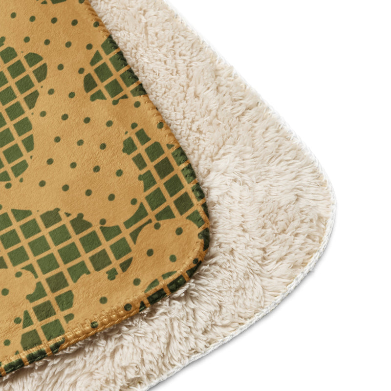 Gridveil Terrain CAMO Sherpa Blanket
