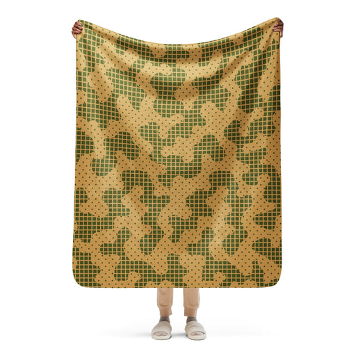 Gridveil Terrain CAMO Sherpa Blanket - 50″×60″