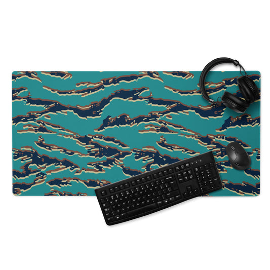 Guyanese Tiger Stripe CAMO Gaming mouse pad - 36″×18″ - Mouse Pad