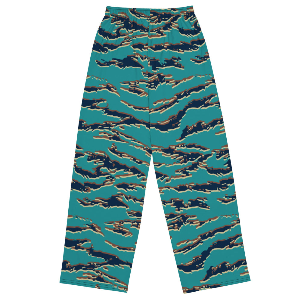 Guyanese Tiger Stripe CAMO unisex wide-leg pants - Unisex Wide-Leg Pants