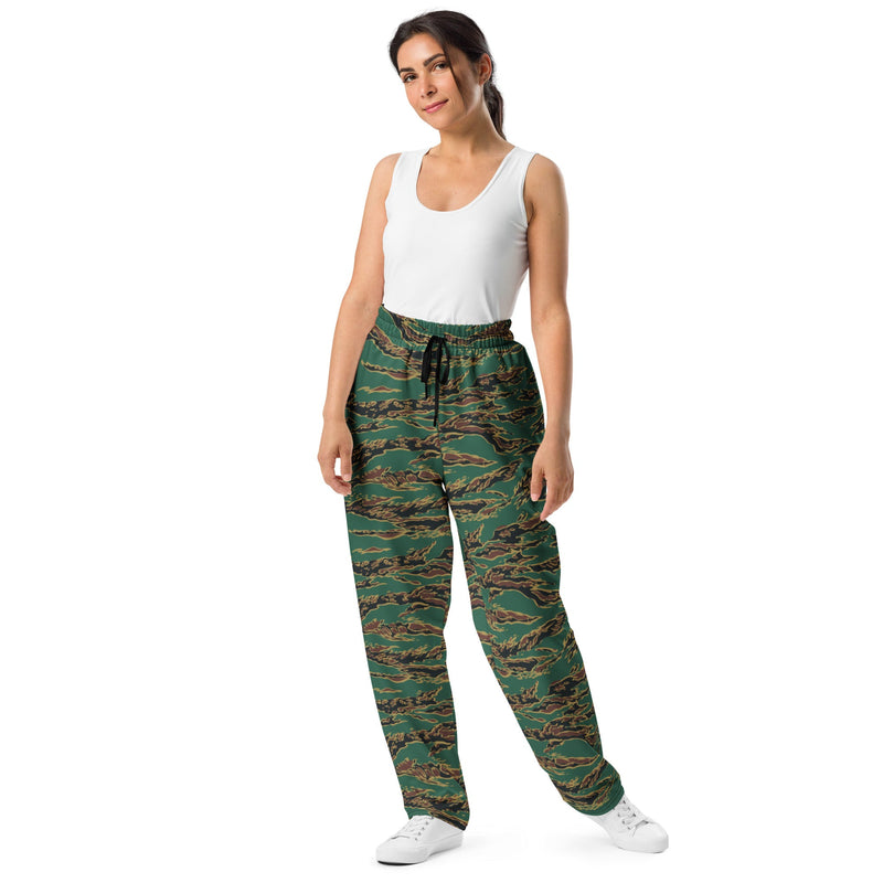 Tiger Stripe Guyana Jungle CAMO Unisex Wide-Leg Joggers