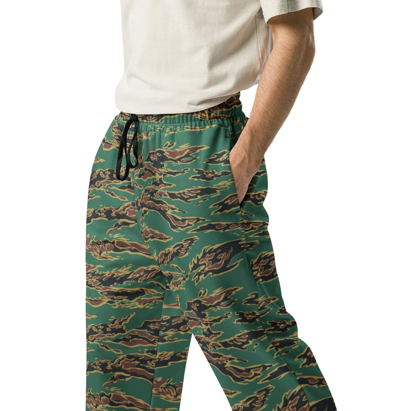 Tiger Stripe Guyana Jungle CAMO Unisex Wide-Leg Joggers