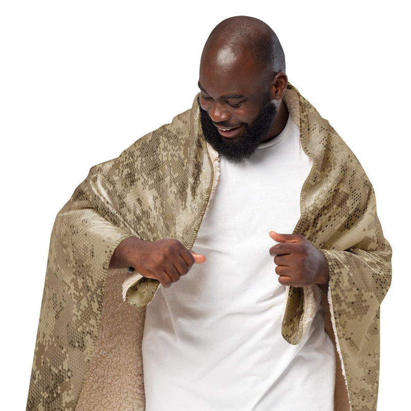 Hex Rattlesnake Desert CAMO Sherpa Blanket