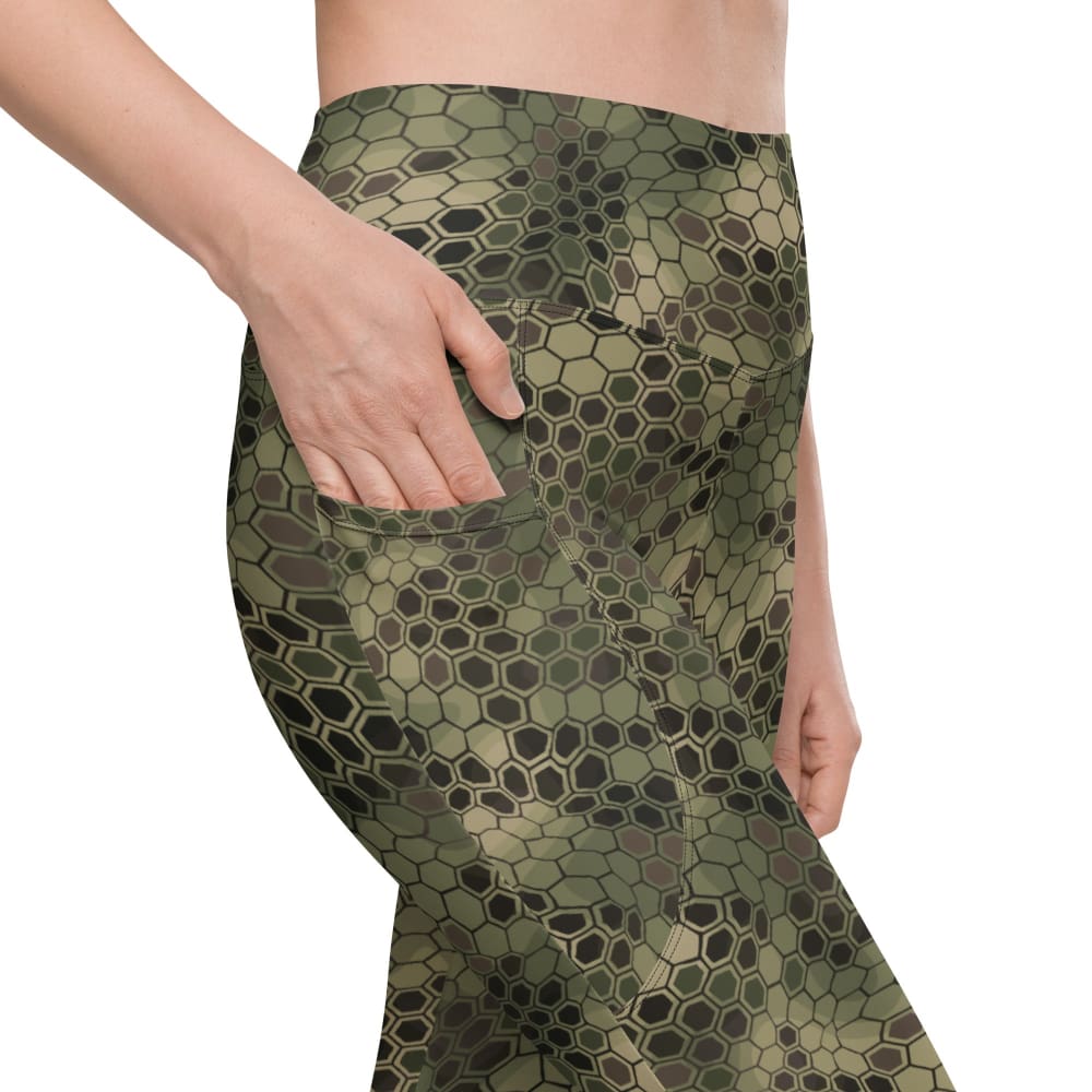 Hexagonal Scales Green CAMO Women’s Leggings with pockets