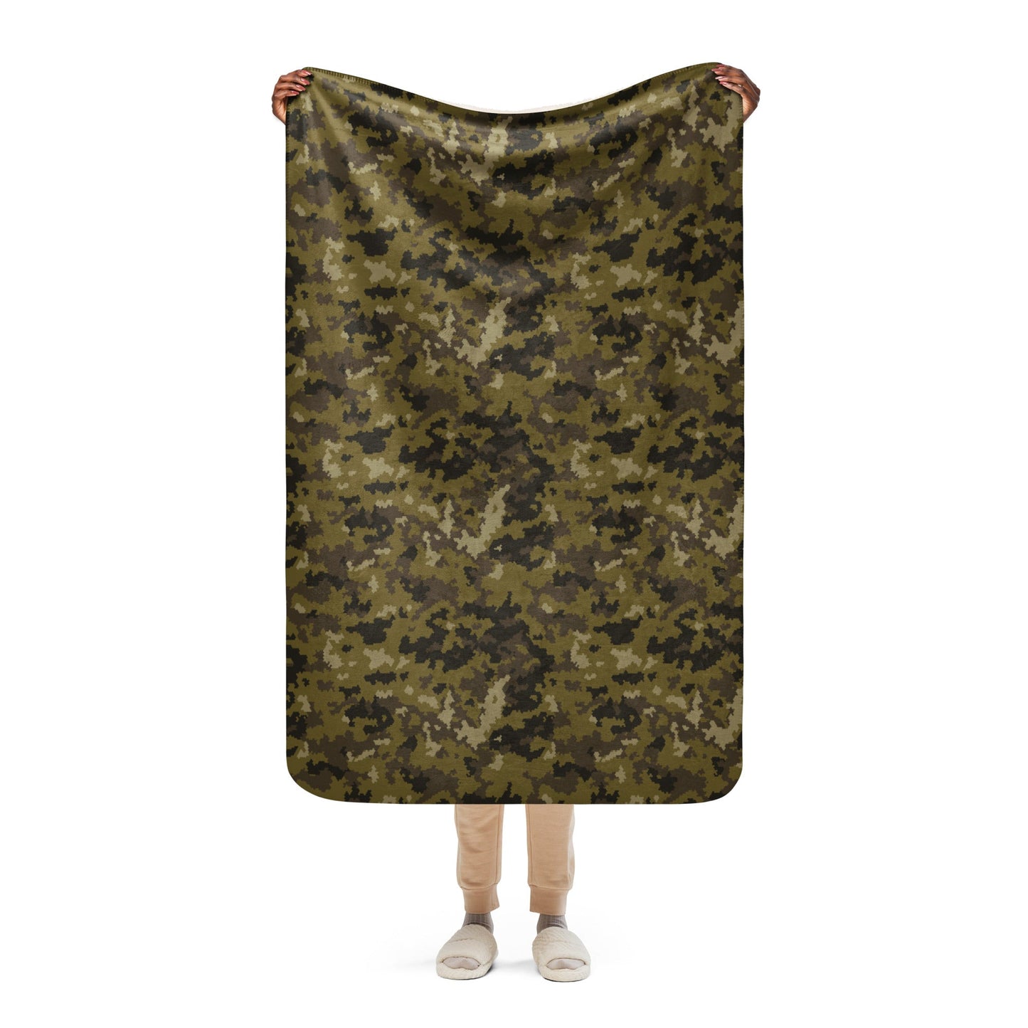 HexTarn Mountain CAMO Sherpa Blanket - 37″×57″