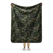 HexTarn Tropical CAMO Sherpa Blanket - 50″×60″