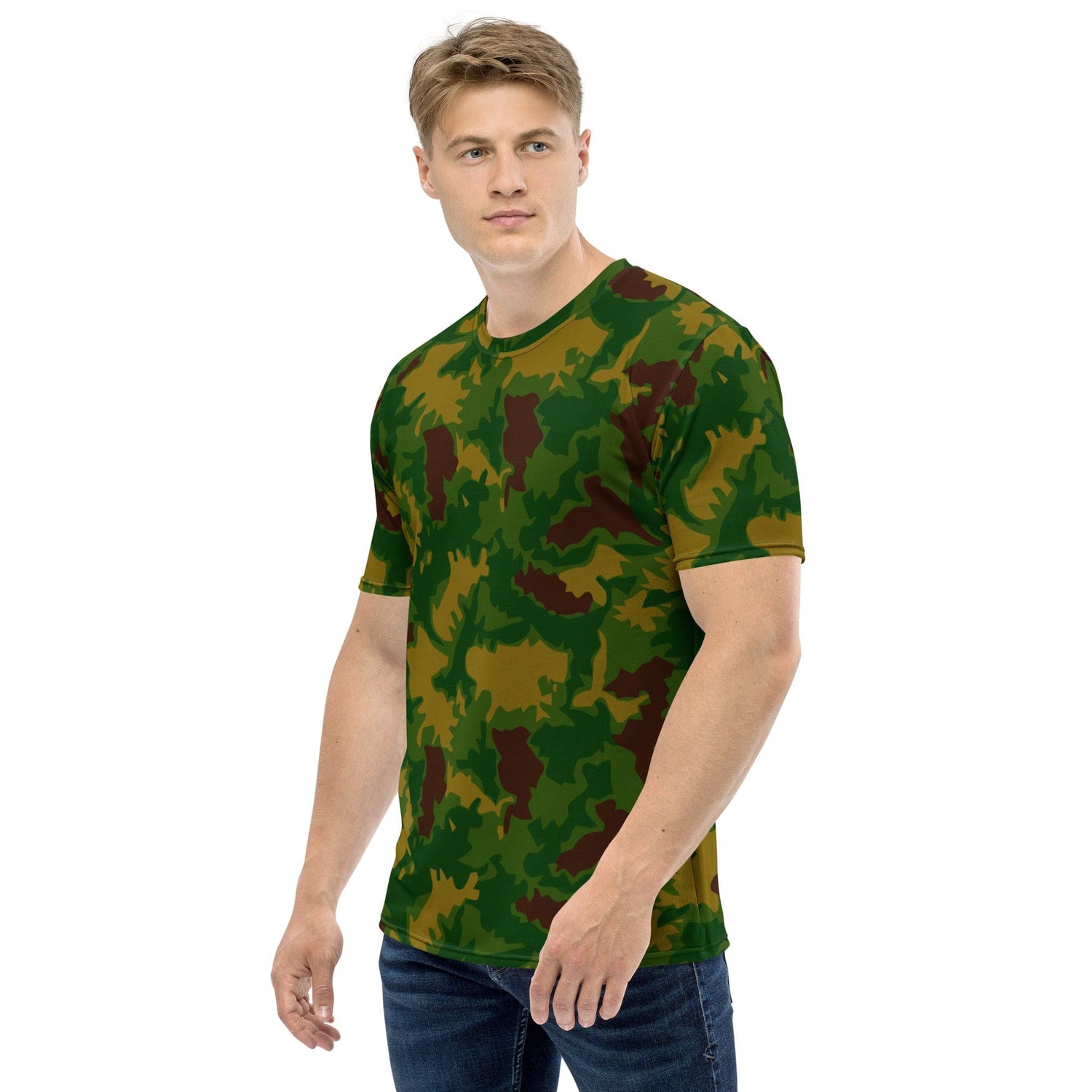 Hungarian 1967 Leaf CAMO Men’s t-shirt - Mens T-Shirts