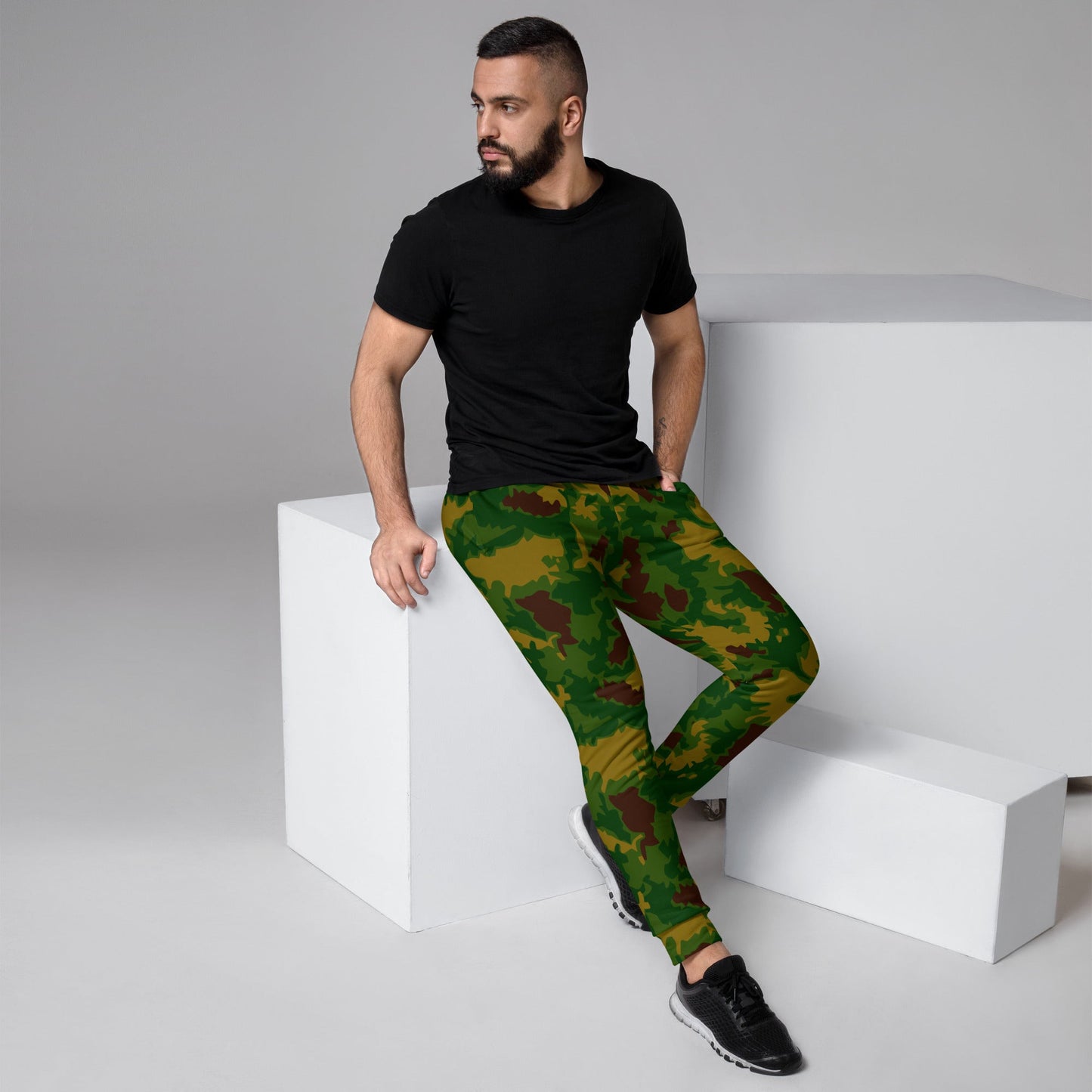 Hungarian Leaf CAMO Mens Joggers - XS