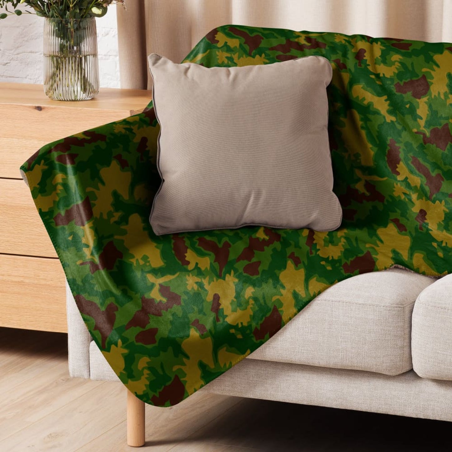 Hungarian Leaf CAMO Sherpa blanket - Blankets