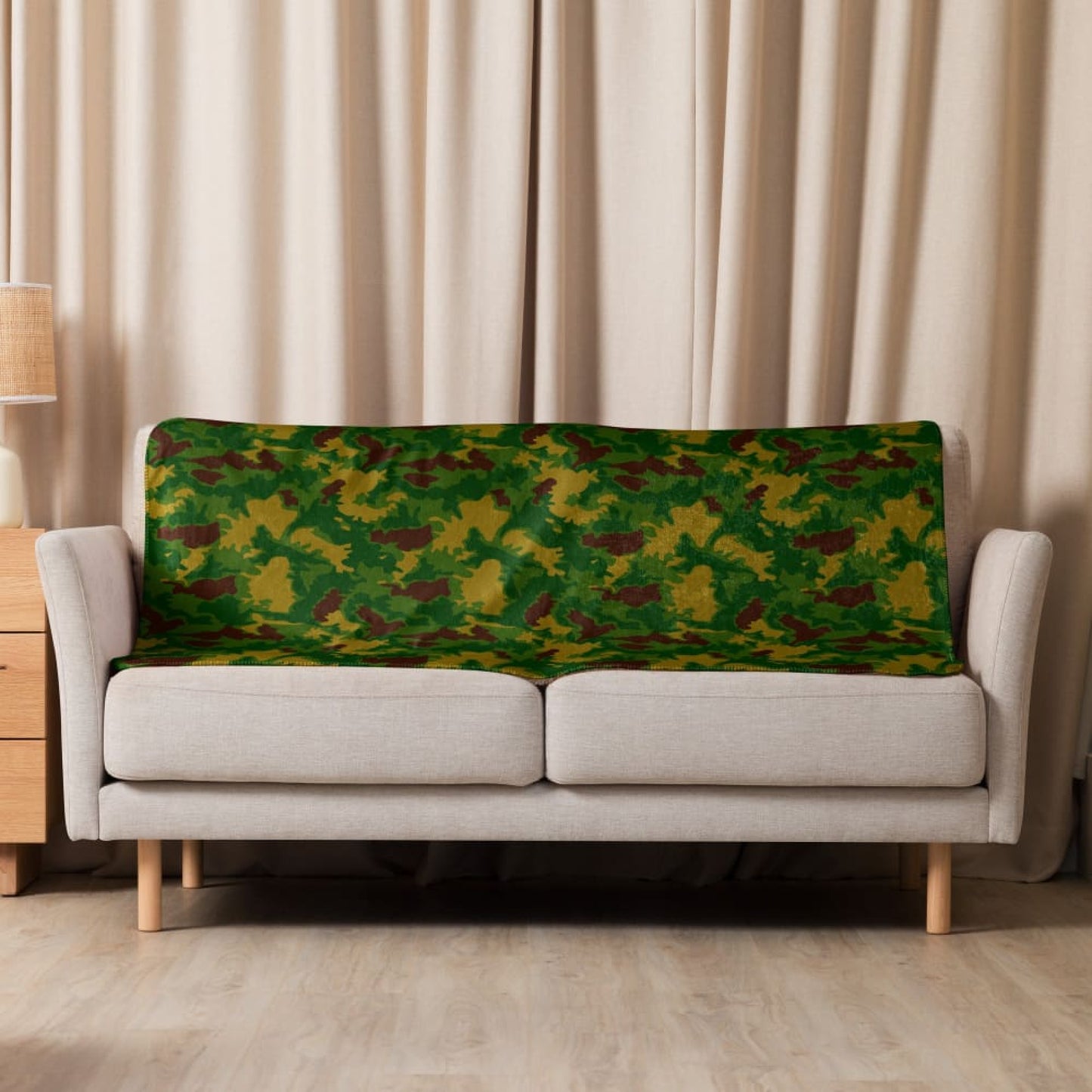 Hungarian Leaf CAMO Sherpa blanket - Blankets