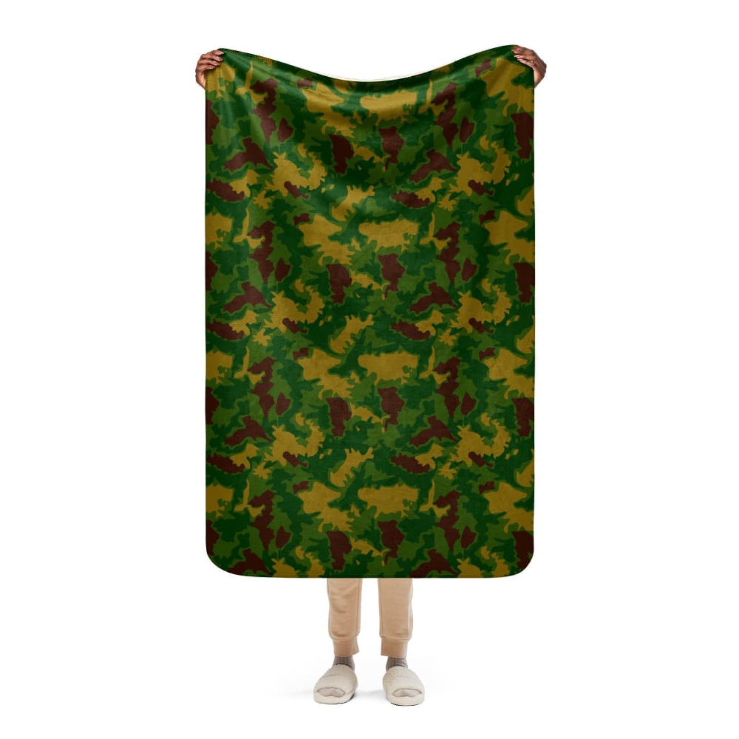Hungarian Leaf CAMO Sherpa blanket - Blankets