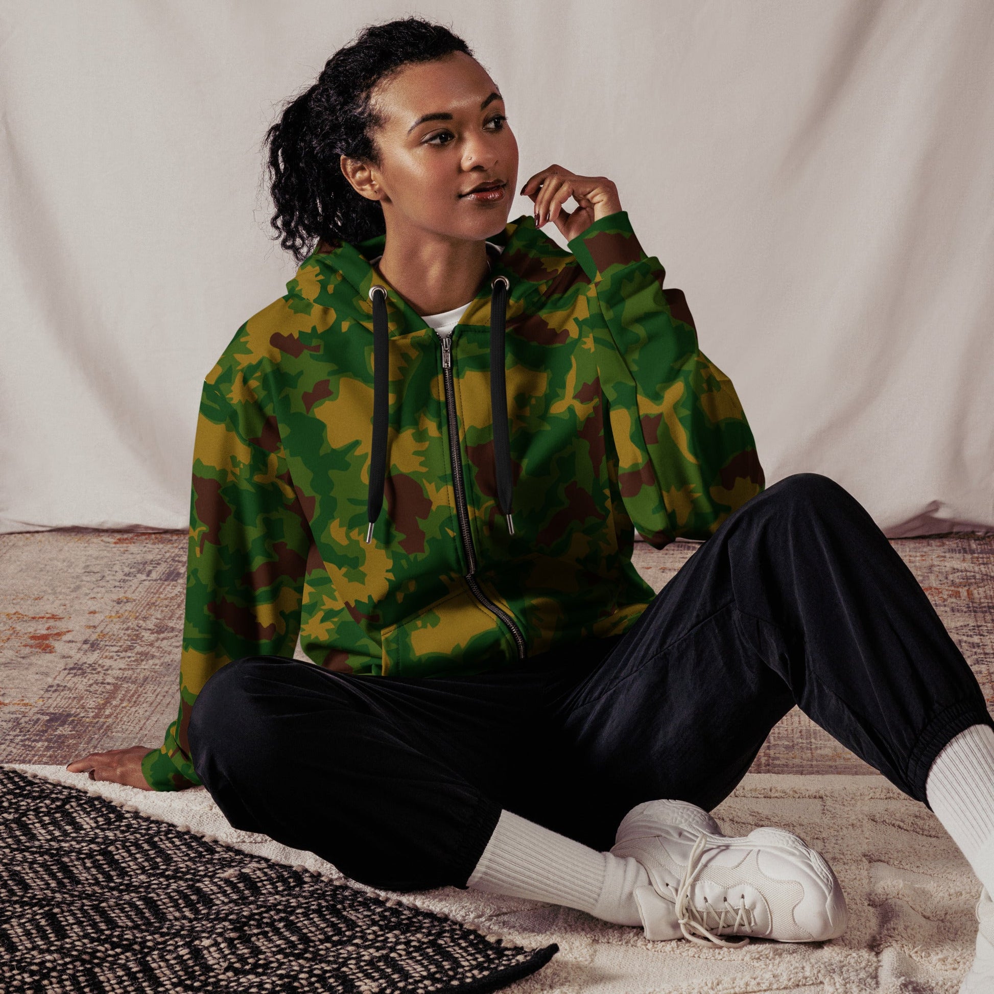 Hungarian Leaf CAMO Unisex zip hoodie - Zip Hoodies