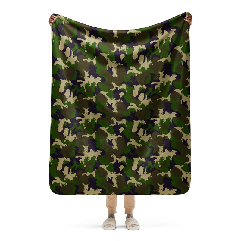 Hungarian NBC Leaf CAMO Sherpa blanket - 50″×60″