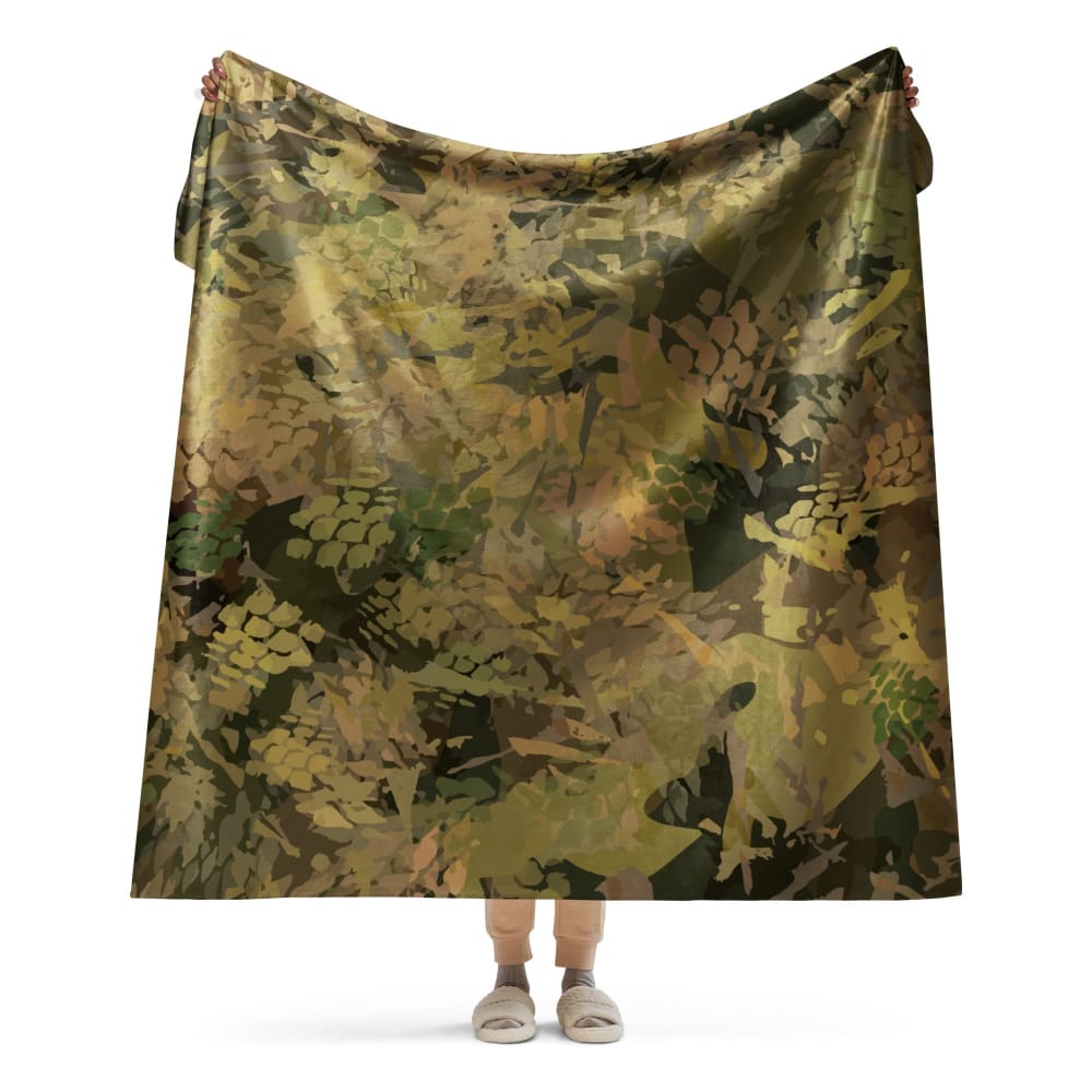 Hunting Autumn Golden CAMO Sherpa blanket - 60″×80″