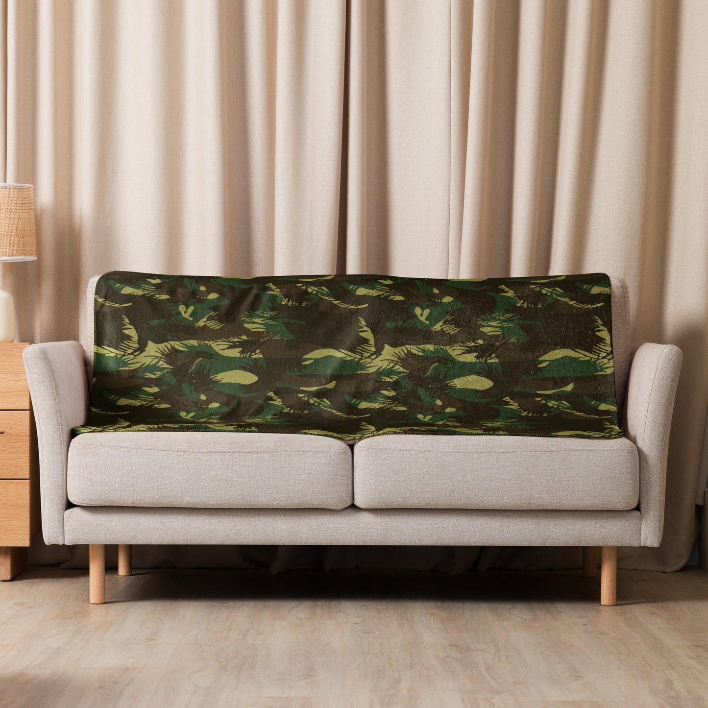 Indian DPM Leaf CAMO Sherpa blanket - Blanket